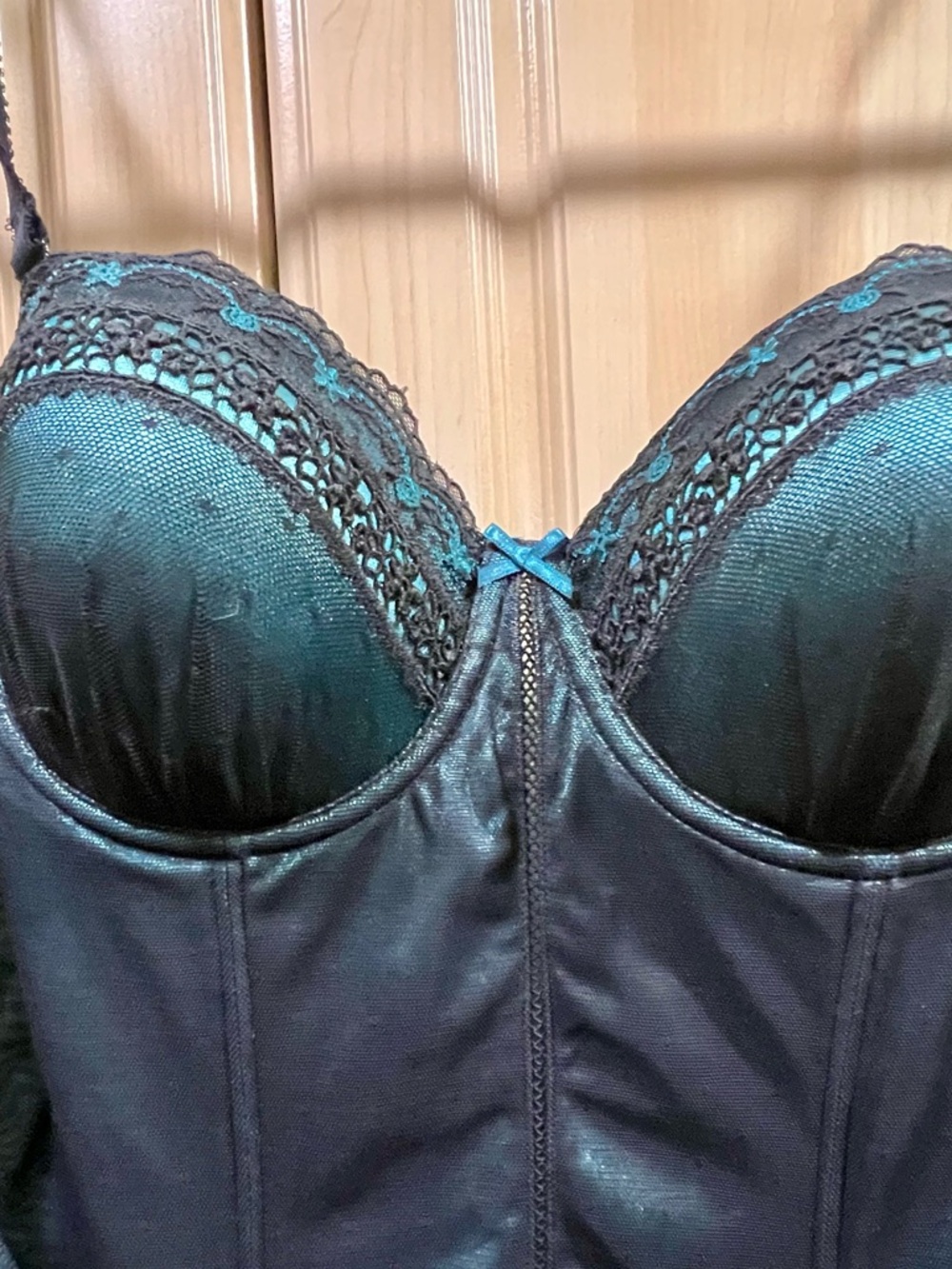 Affinitas Black and Teal Lace Bustier Bra - Picture 5 of 5